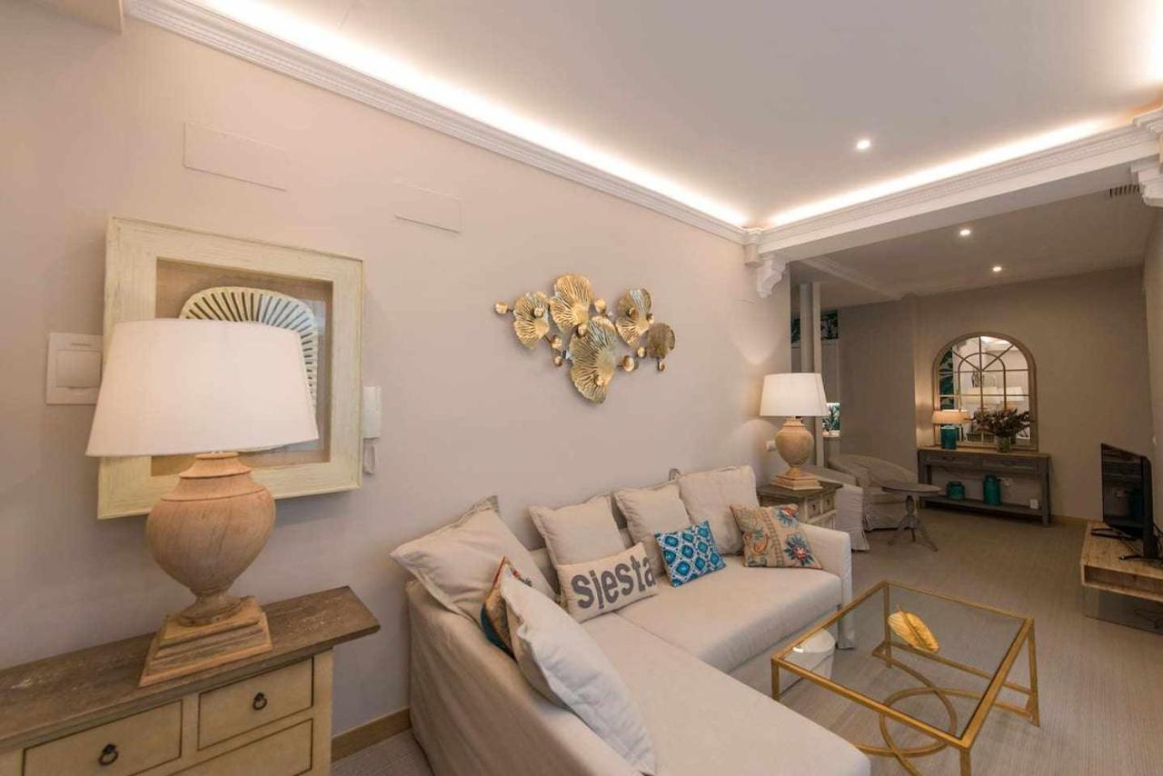 Luxe Carlos Canal Севилья Экстерьер фото