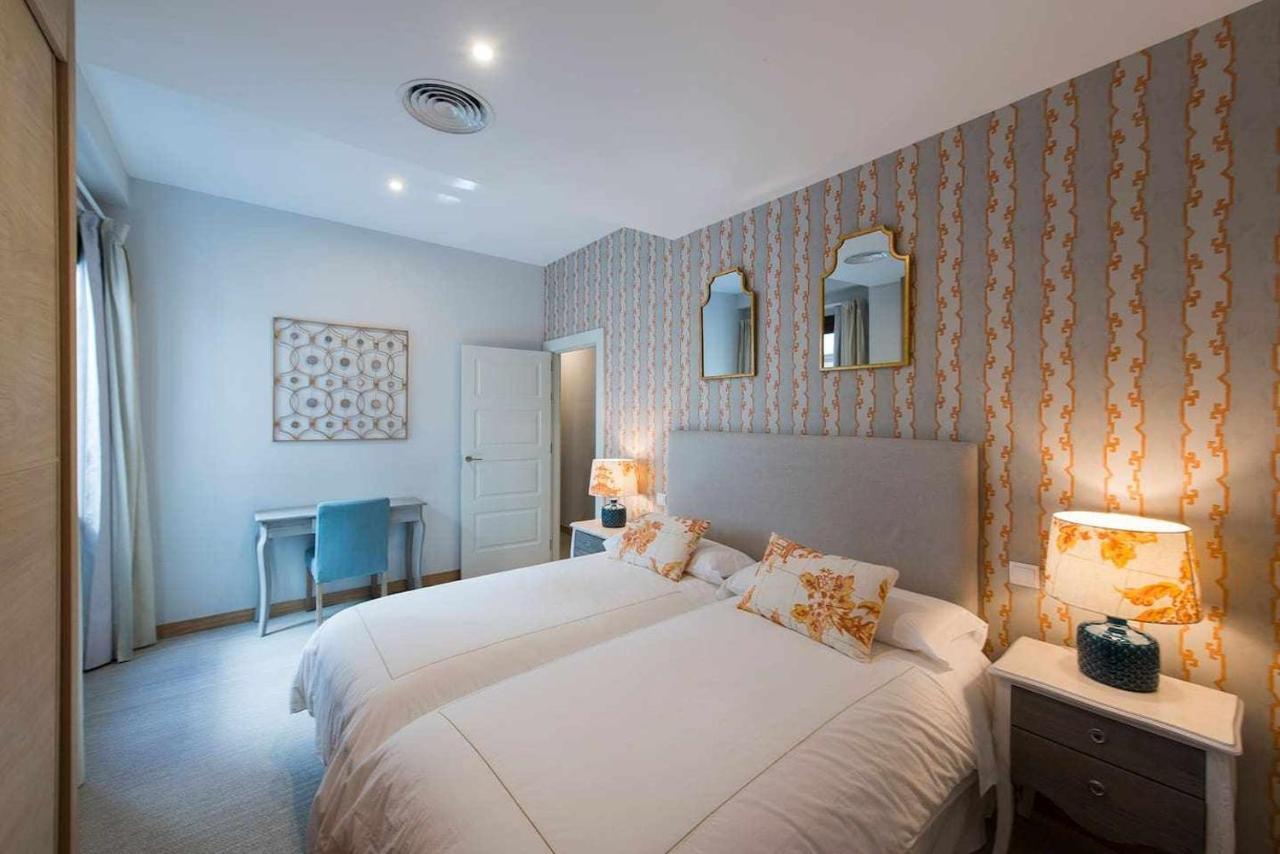 Luxe Carlos Canal Севилья Экстерьер фото